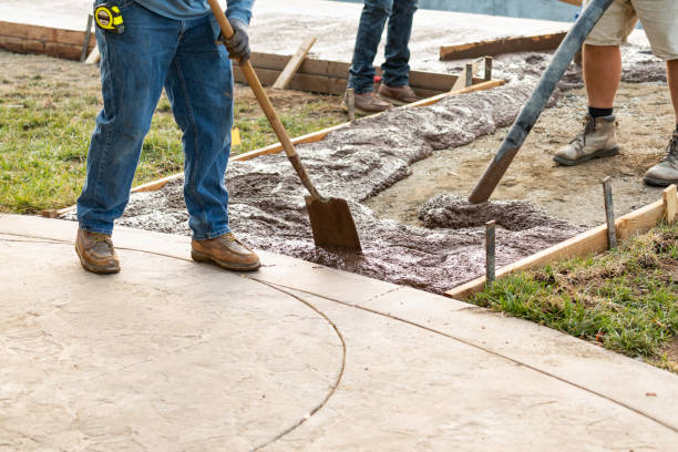 Best Concrete Crack Repair  in Shafter, CA